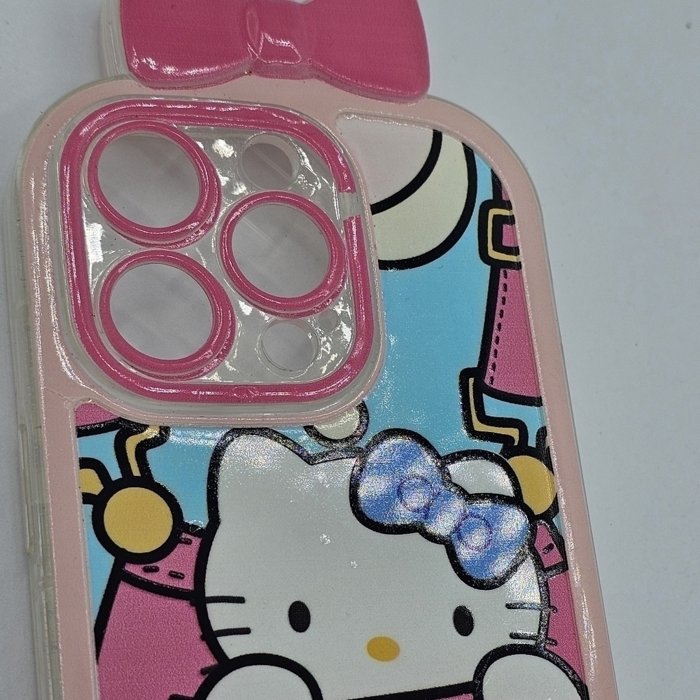 Hello Kitty iPhone 11 Case - Picture 5 of 5